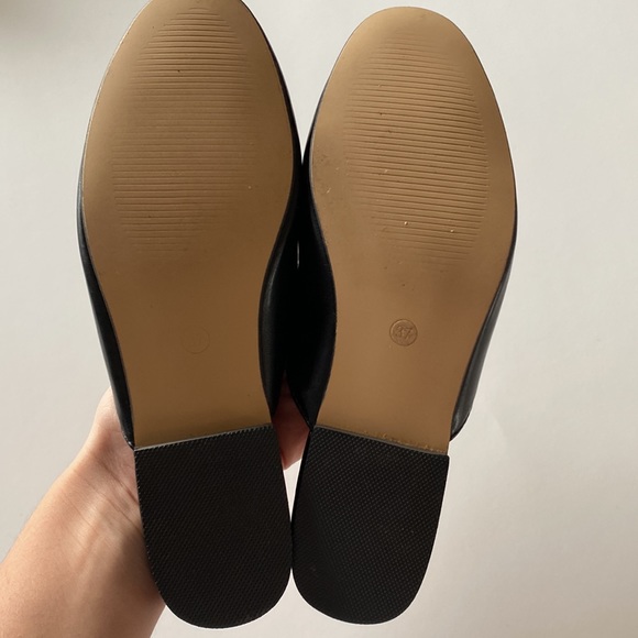 Gold Chain Detail Flat Slip On Mule in Black Faux Leather - Women’s - Picture 8 of 8